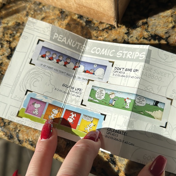 Hallmark Keepsake Linus Ornament 4th in set of 5 collectible A Snoopy Christmas - Picture 9 of 12